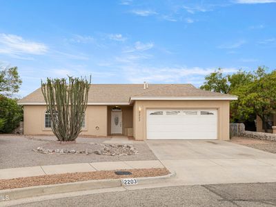 2203 Dakota Dr