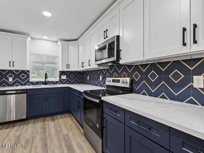 1716 LAYTON Road