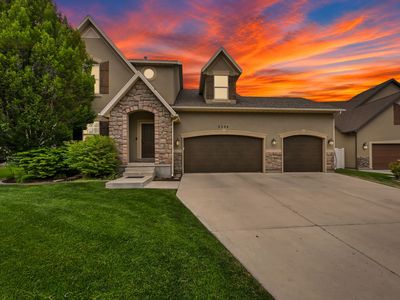2534 W Adelaide Dr