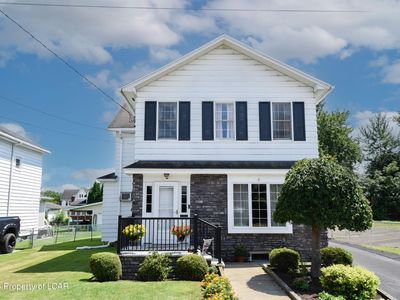 44 Willow St