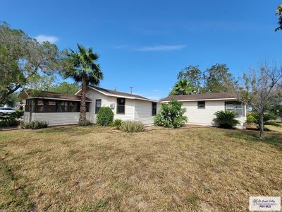 300 W Magnolia Ave