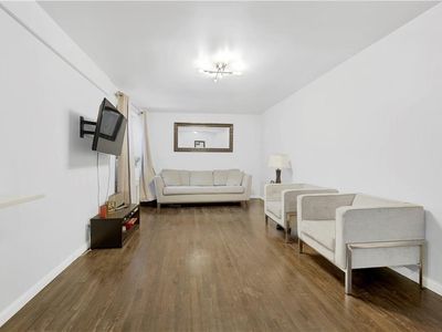 3021 Avenue Z APT 1K