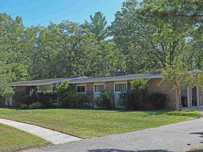 9214 Rhode Island Cir
