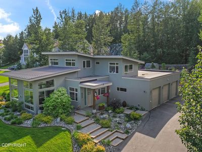 8000 Lucy St