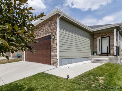 3523 Red Feather Trl