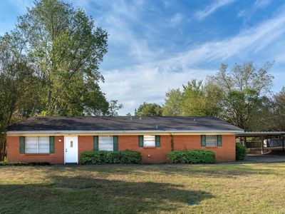 210 W Elm Creek Dr