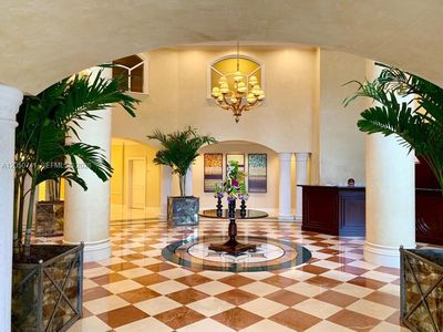 20000 Country Club Dr APT 405
