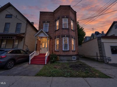 1508 Foster Avenue