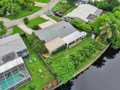 418 NW 20th St