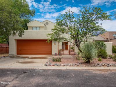 3151 N Tamarisk Ln