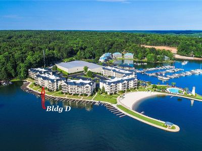 390 Marina Point Rd Unit D201