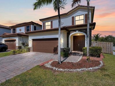 8890 NW 99th Path