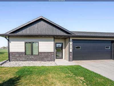 Property at 916 Park Ln, Le Mars, IA