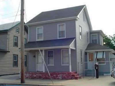 525 Buck St