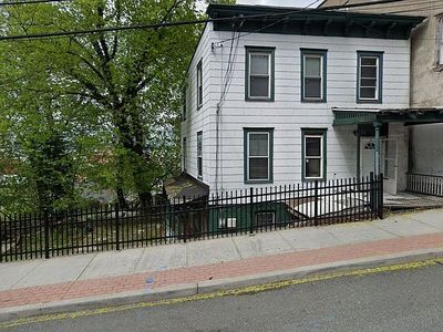 27 Secor Rd