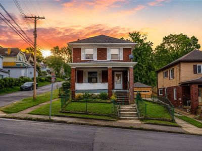 401 Lorenz Ave