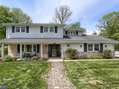 238 Green Lane Dr
