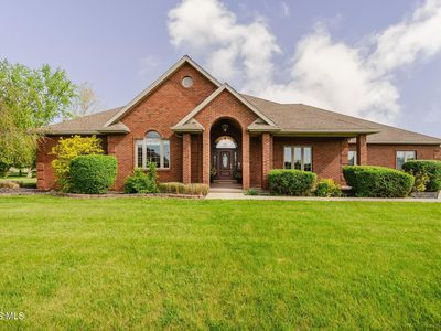 106 Hickory Grove Dr