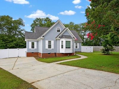100 Avent Pines Ln