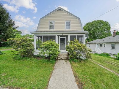 35 Acton St