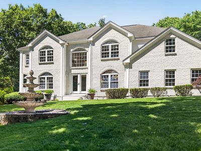 176 Robbs Hill Rd