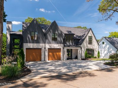 1205 Brook Green Rd