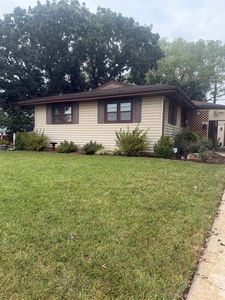 1404 W Towanda Ave
