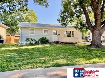 220 E Northern Heights Dr