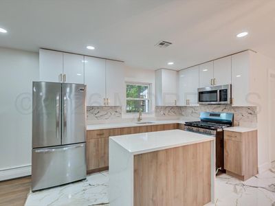 25 Woodbrook Drive
