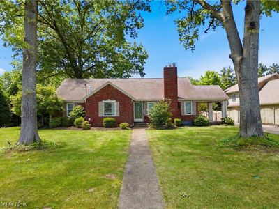 4705 Grand Central Ave