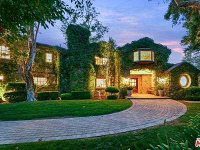 5209 Saddle Creek Rd