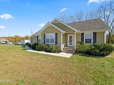 500 Walnut Heights Ln