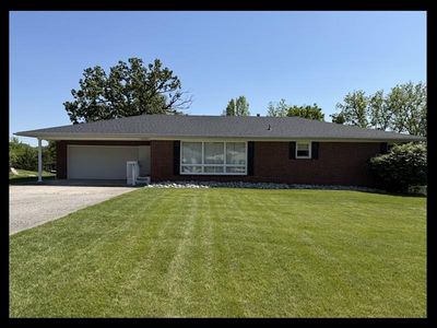 1002 Sunset Dr