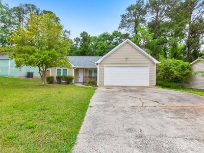 9138 Clubhouse Dr