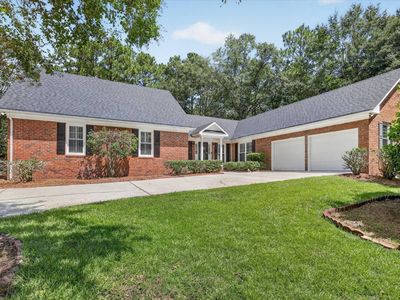 303 Royal Crest Ct