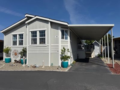 150 Kern St Space 30