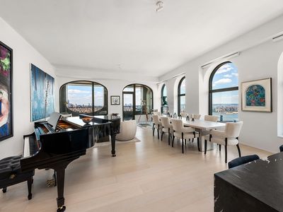 130 William St Unit Ph62a