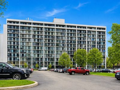 2005 S Finley Rd Unit 1102