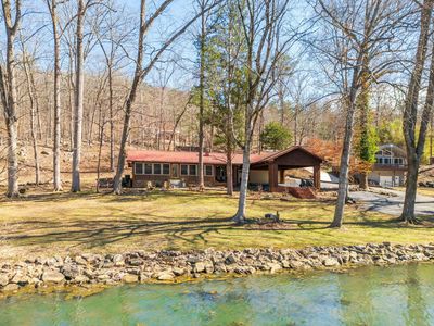 7286 Mullins Cove Rd