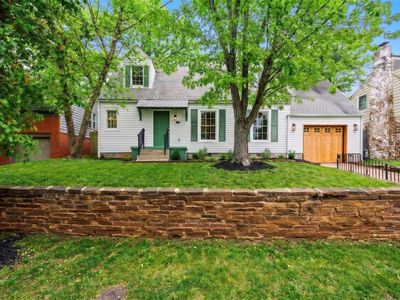 536 NW 37th St