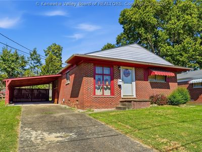 Property at 300 Ada Dell Ave, Hurricane, WV