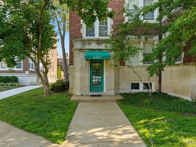 6247 N Rosebury Ave Unit 1-W