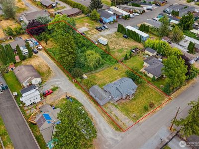 216 4th Avenue SW