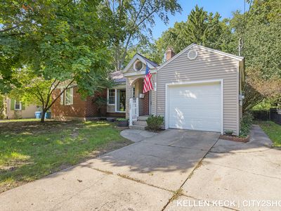 1931 Hall St SE