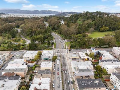 1239-1241 19th Ave
