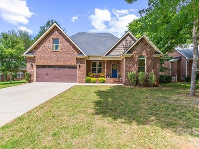 142 Bald Cypress Ln