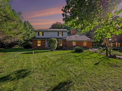 5715 W Erie Rd