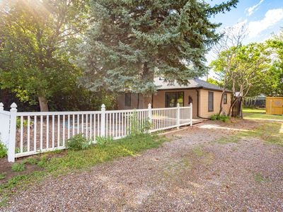 1217 10th Ave SW