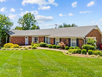 839 Springhill Ln