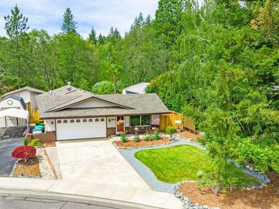 3323 Neamar Dr